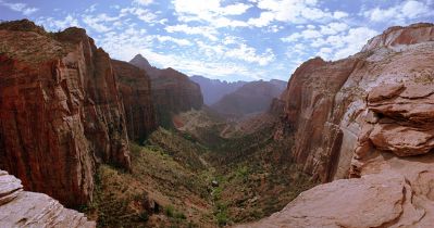 Zion_Canyon02_rs.jpg